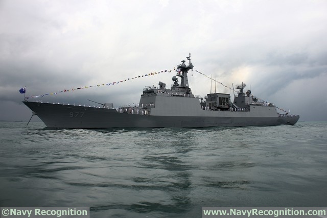 Destroyer ROKS Dae Jo Yeong - ROK Navy