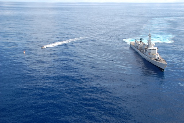 In the afternoon of 15 December 2012, the EU Naval Force (EU NAVFOR) Belgian frigate BNS Louise-Marie intercepted one skiff with five suspected pirates on board. 