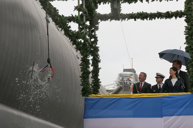 One of the most modern non-nuclear submarines in the world was named today at the shipyard of ThyssenKrupp Marine Systems GmbH, a company of ThyssenKrupp Industrial Solutions AG, under the name of “U36”. This marks another important milestone in the ongoing shipbuilding programme for the German Navy. U36 is the second boat of the second batch of HDW Class 212A submarines destined for operation in the German Navy. The German town of Plauen has assumed sponsorship for U36. The ultra-modern submarine was named by Silke Elsner, companion to the Mayor.