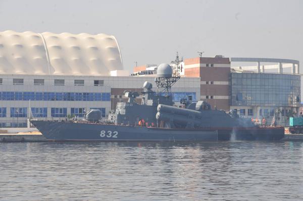 The Egyptian Navy has received Russian 3M80 Moskit (NATO reporting name: SS-N-22 Sunburn) anti-ship missiles (ASM), according to a source in the Russian defense industry. The missiles are intended for the Tarantul-class missile corvette P-32 (Project 12421 Molniya) which the Egyptian Navy just procured from Russia.