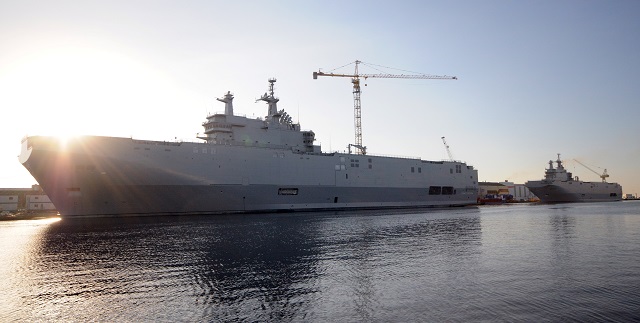 On October 10, DCNS signed with the Ministry of Defense of the Arab Republic of Egypt a contract for the supply of two Mistral class LHD (amphibious Projection and Command vessels). DCNS is currently building four Gowind® 2500 corvettes and deliered a FREMM frigate to Egypt in July. The latest agreement reinforces the strategic relationships initiated by the DCNS since 2014, with the Egyptian Navy. By 2020, the Egyptian Navy will implement a fleet of at least seven warships designed and built by DCNS. 