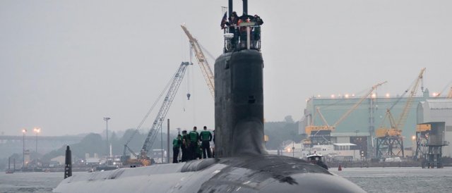 The U.S. Navy accepted delivery of PCU Illinois (SSN 786), the 13th submarine of the Virginia-class, on Aug. 27, early to its contract delivery date. Illinois is the ninth consecutive Virginia-class submarine to deliver early to the U.S. Navy. Illinois is the third Block III submarine of the series, featuring a revised bow with a Large Aperture Bow (LAB) sonar array, as well as technology from Ohio-class SSGNs (the Virginia Payload Module: 2 VLS tubes each containing 6 missiles)