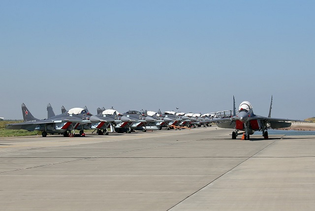 In 2016, Russian Navy`s Naval Aviation has trained several pilots to operate Su-33 (NATO reporting name: Flanker-D) and MiG-29K/KUB (Fulcrum-K) shipborne fighter jets, according to the arm`s Chief, Major General Igor Kozhin.