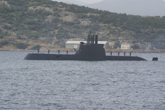 Germany is offering TKMS Type 214 submarines to India on government-to-government contract, according to Economic Times of India newspaper. The latest offer is for the P75I (Project 75 India) programme, which will provide six new submarines to the Indian Fleet, in addition to the DCNS Scorpène (Project 75) currently being built.