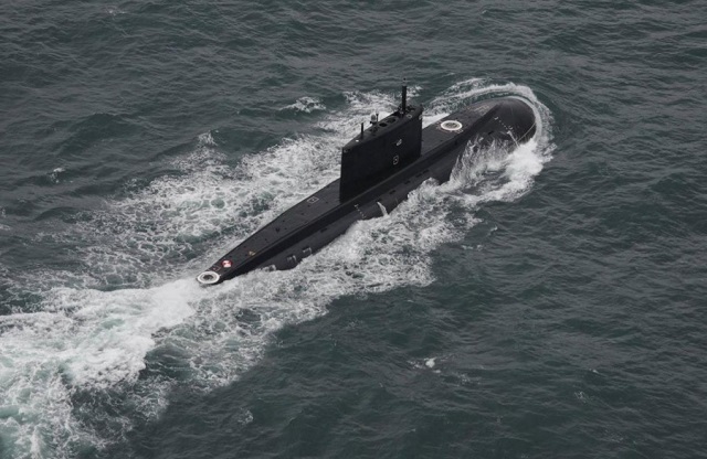 Belgian Navy Polux OPV P901 Russian Submarine 2