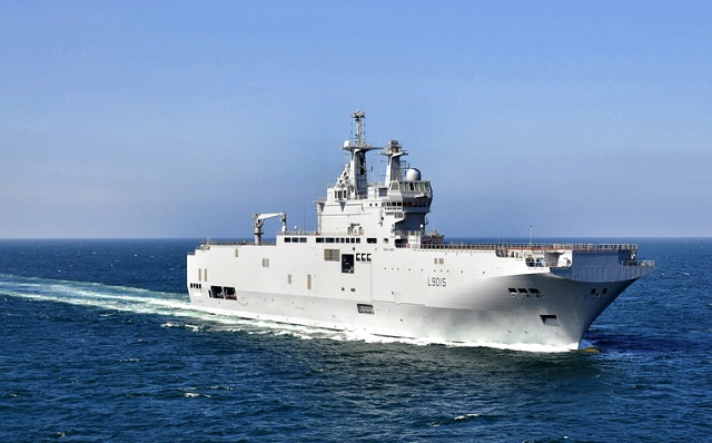 French Army VBCI Infantry Fighting Vehicles have been loaded in a French Navy (Marine Nationale) Dixumde LHD Amphibious Assault Ship, Force Projection & Command Vessel at the Toulon naval base. The Dixmude will then sail off to West Africa to deploy the armored vehicles and French Army troops (two companies from 92th Infantry Regiment) in support to the current French operation in Mali named "Serval".