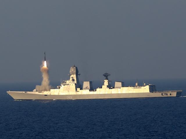 The Indian Navy on November 1 conducted the first successful test of the BrahMos supersonic cruise missile fired by its advanced Project 15A Kolkata-class Kochi destroyer, Sudhir Kumar Mishra, CEO of Russian-Indian joint venture BrahMos Aerospace, told TASS by phone from New Delhi.
