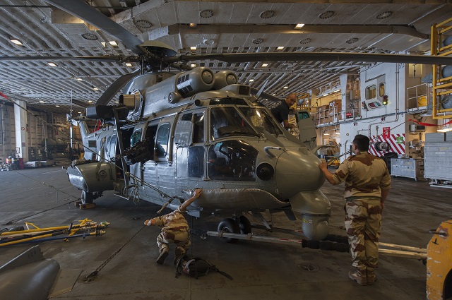 The French Air Force (Armée de l'Air) started qualification trials of the Airbus Helicopters H225M Caracal Combat Search and Rescue (CSAR) with the latest addition to the French Navy (Marine Nationale) fleet: the head of FREMM Frigate class Aquitaine delivered in November 2012 by DCNS.
