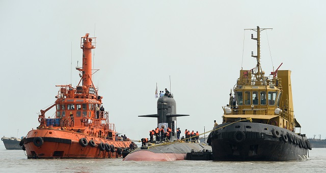 DCNS released high definition pictures of Klavari, the Scorpene class diesel-electric submarine (SSK) for the Indian Navy. Built by Indian shipyard Mazagon Dock Shipbuilders Limited, was launched in the water on 28th October 2015 in Mumbai.